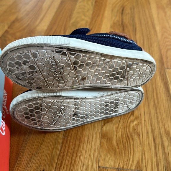 Cat & Jack Toddler Boys Slip On Shoes. - Picture 4 of 7